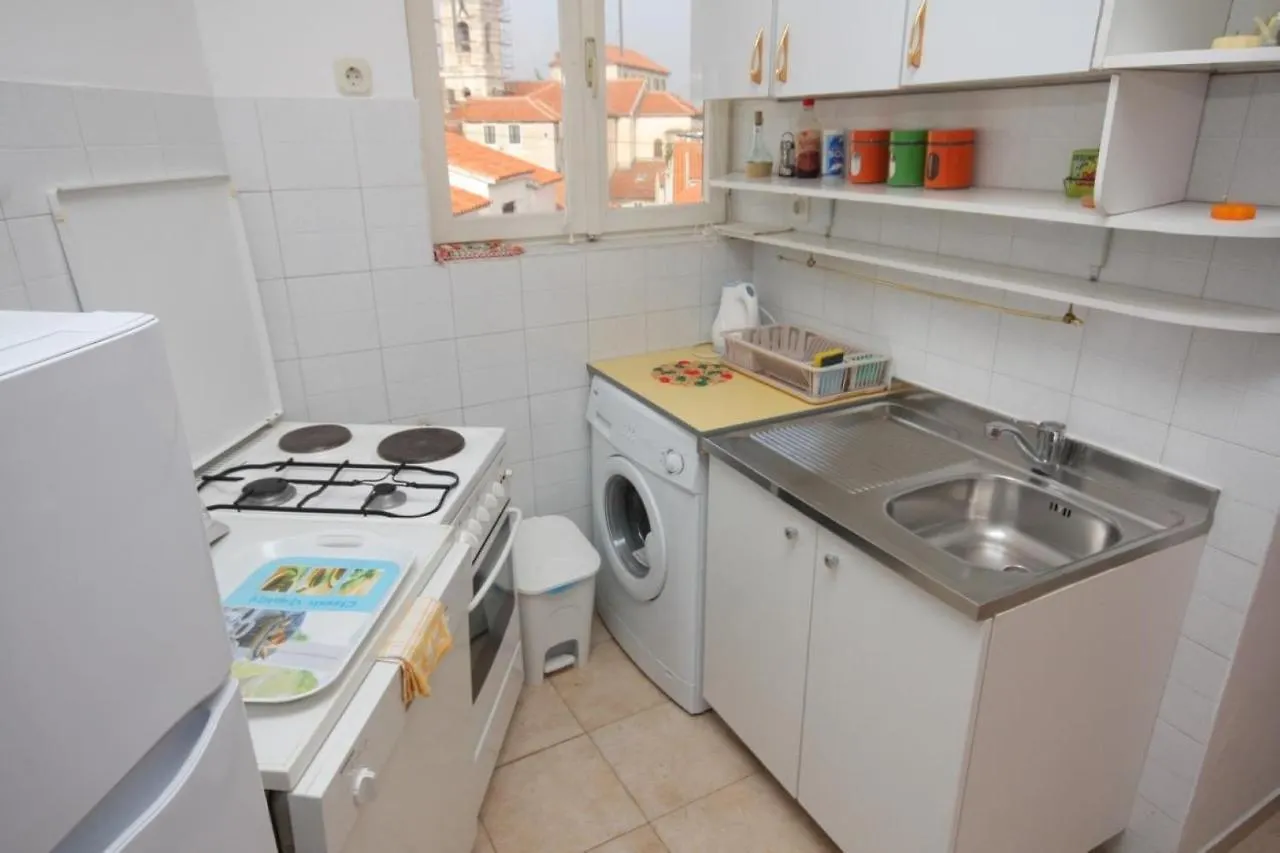 Apartment Zorka - In Center Split